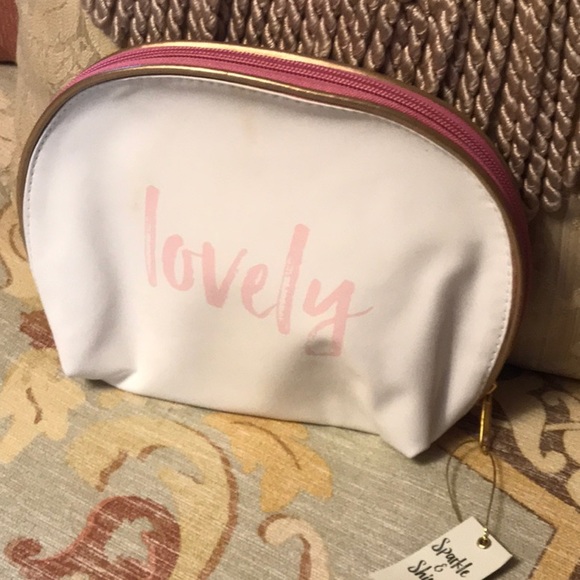 NWT Sparkle & Shine cosmetic bag. - Picture 5 of 5